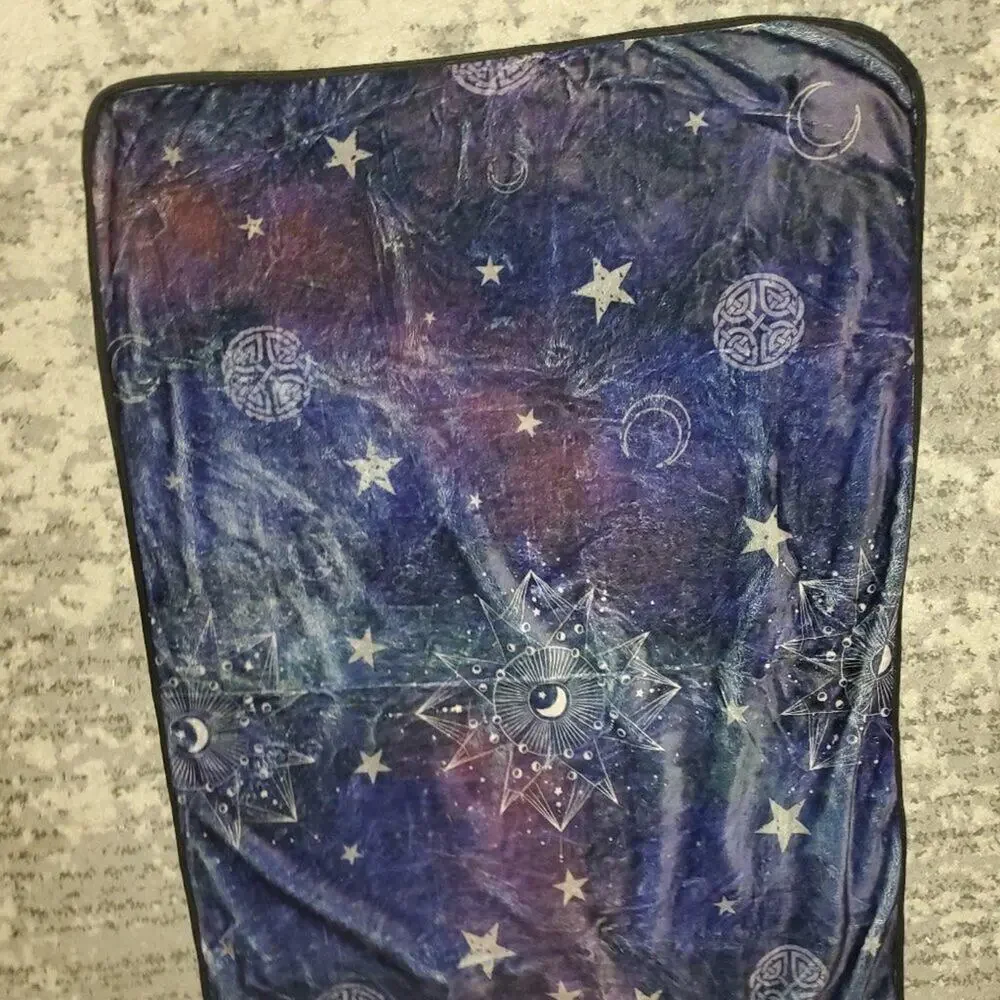 Harry Potter Accio box invisibility Throw Blanket || 8x4 EUC